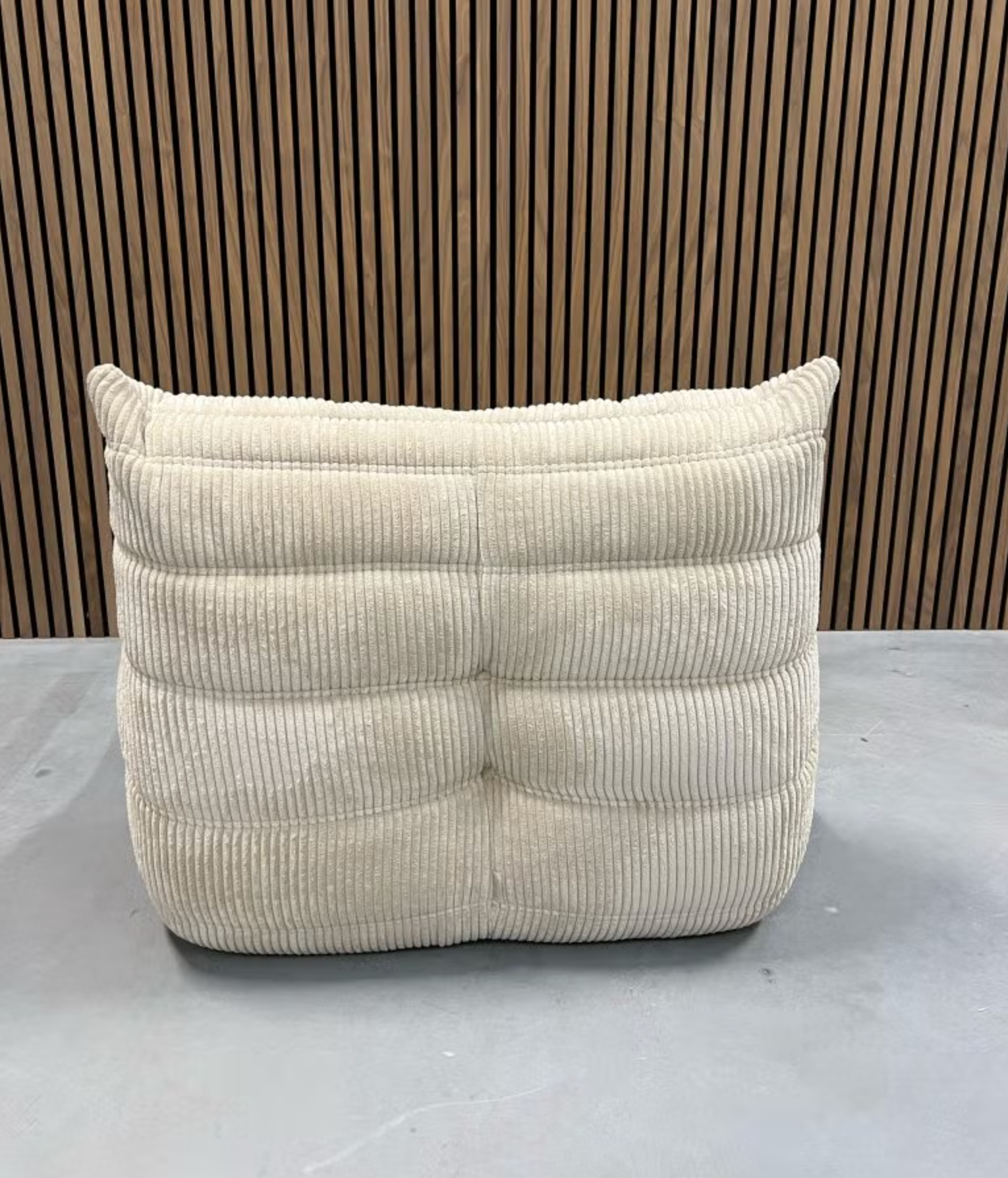 Togo Loungestoel - Tweezitsbank Beige Corduroy