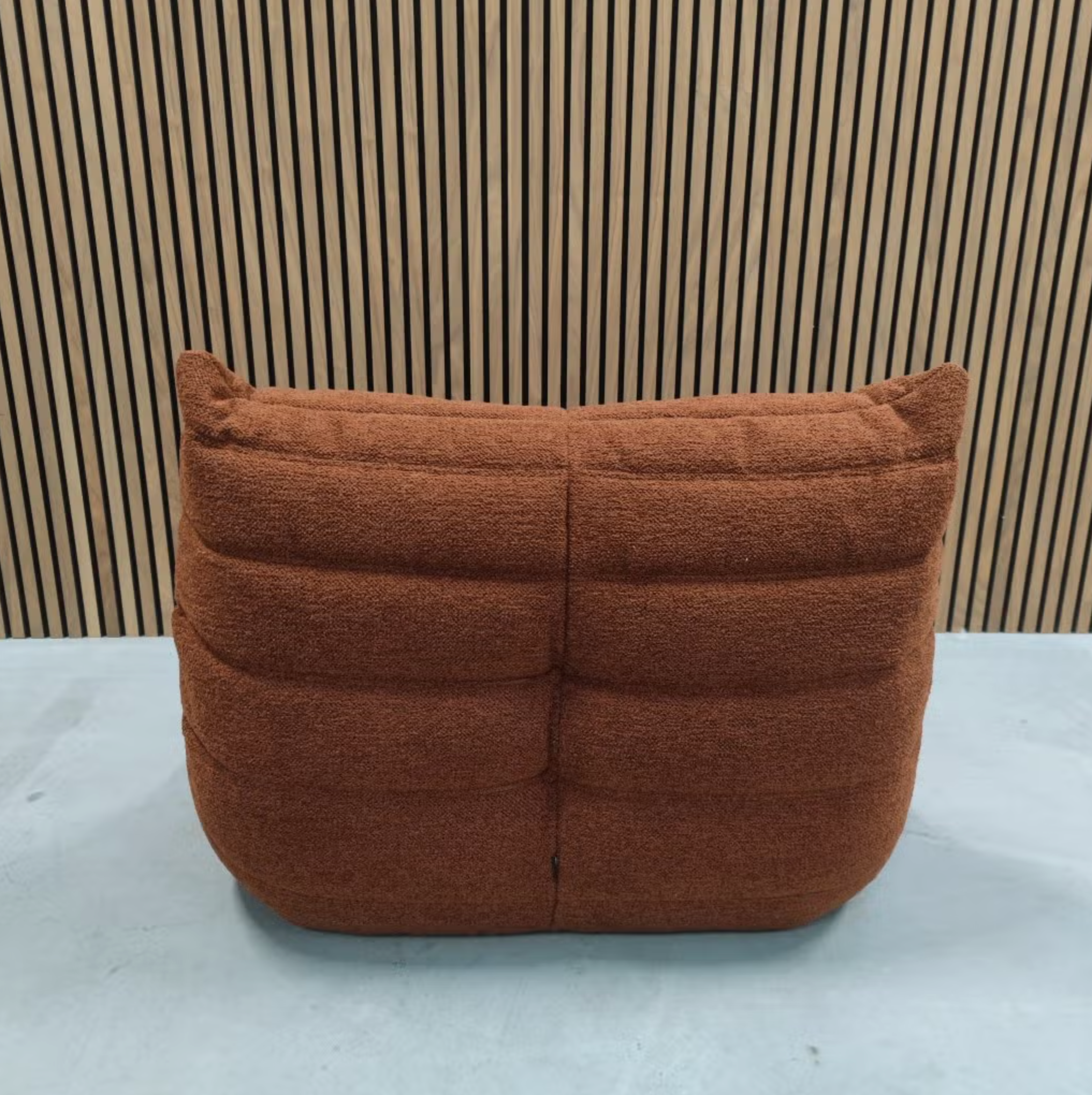 Ligne Roset Togo 1-Seater – Roestbruin Wool Blend