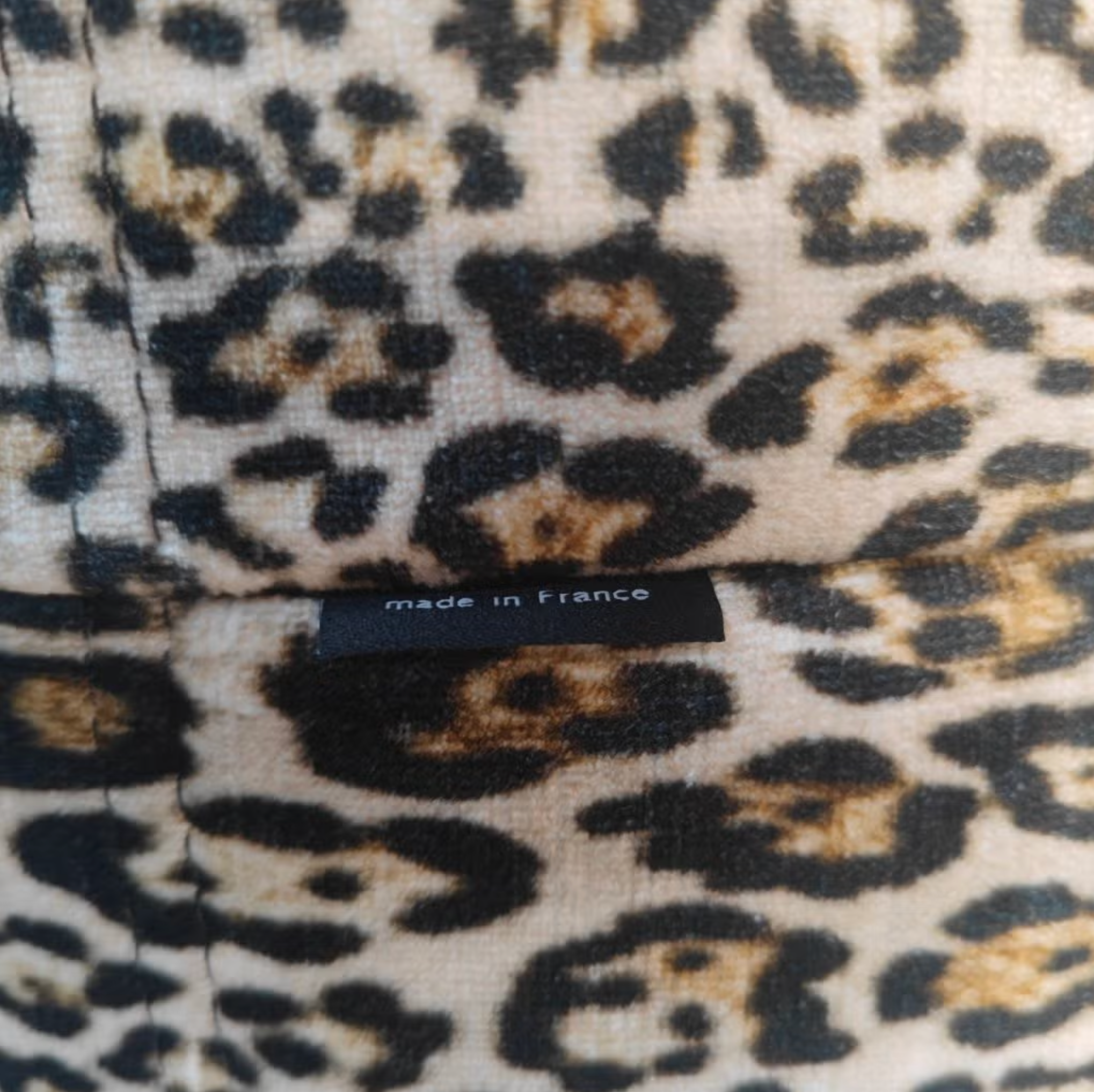 Ligne Roset Togo 1-Seater – Etro Leopard