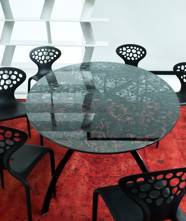 Moroso Supernatural chair