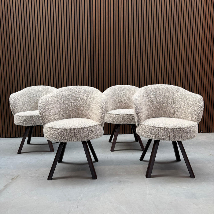 Bielefelder Werkstätten eetkamerstoelen set van 4 – grijze bouclé