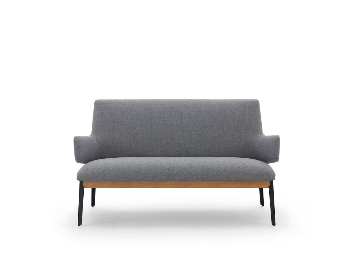 Hug Love Seat