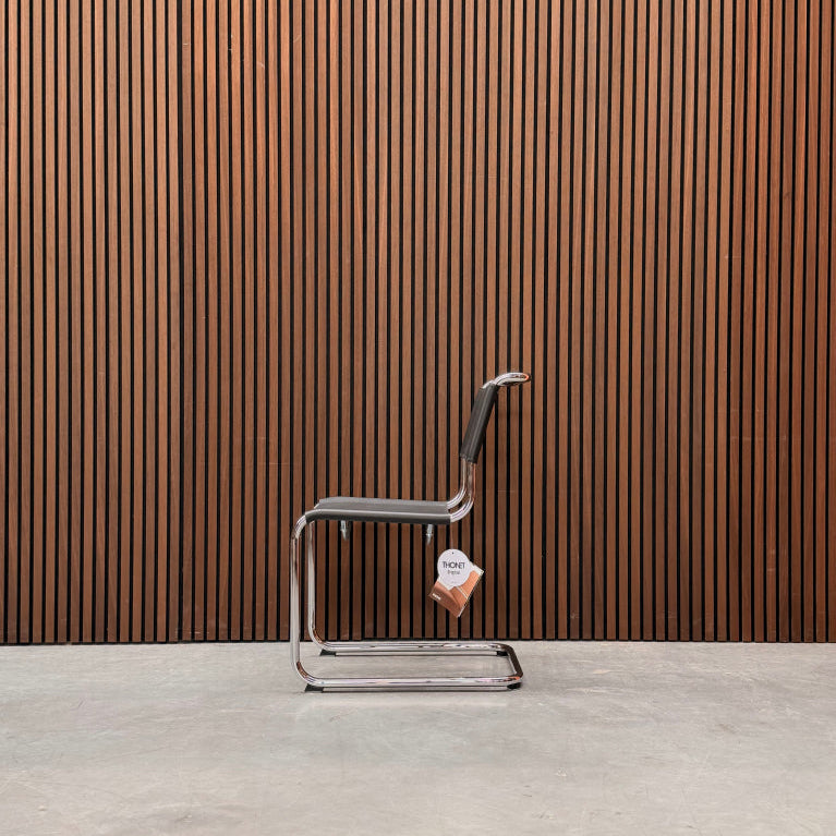 Thonet S33 Chair – Black Saddle Leather