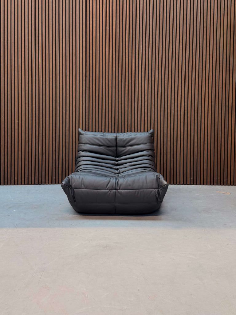 Ligne Roset Togo Fireside Chair 1-zits | Zwart Leder