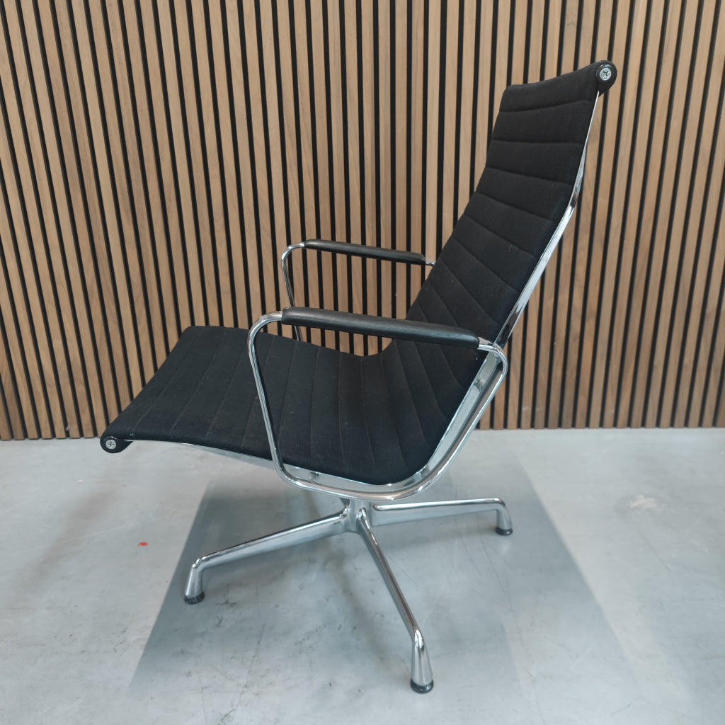 Vitra Eames EA 124 Bureaustoel