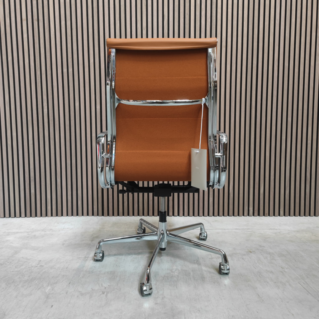 Vitra Eames EA 219 Soft Pad Stoel  Cognac Premium Leder
