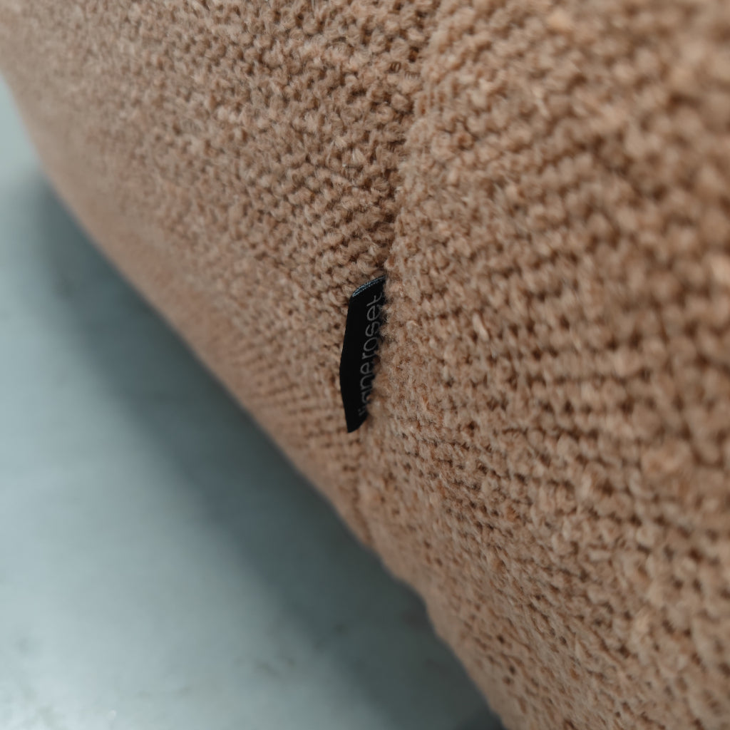 Ligne Roset Togo Fireside Chair 1-zits | Pink Woolblend