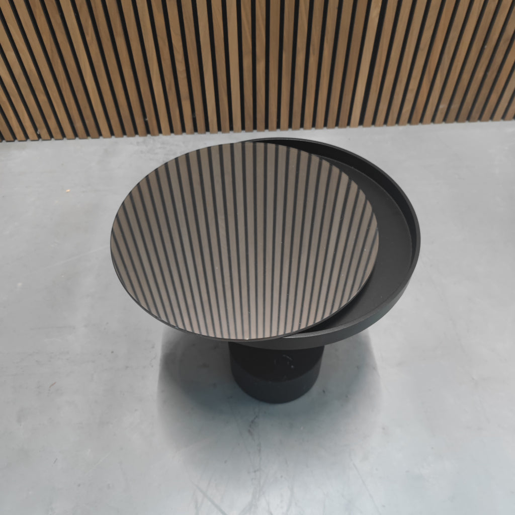 Cassina 9 Occasional table- Bijzettafel