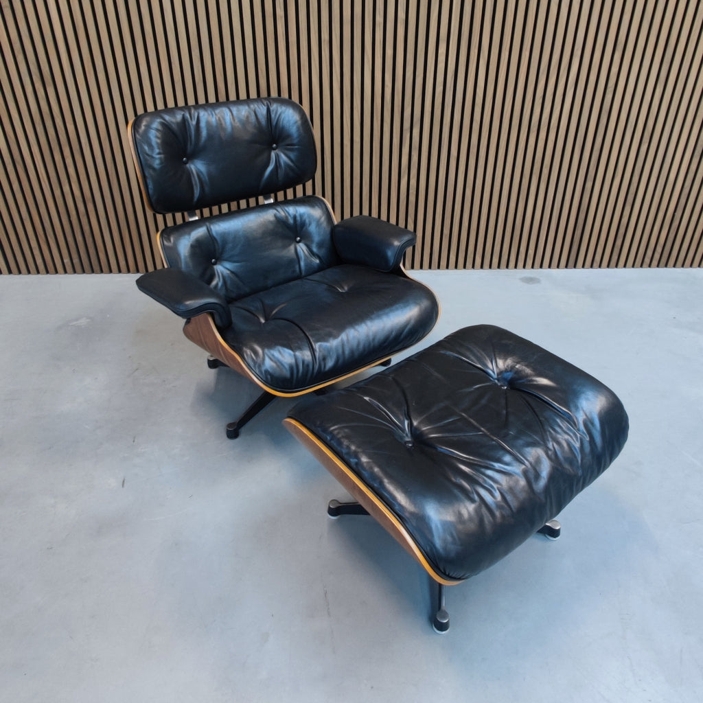 Vitra Eames lounge chair