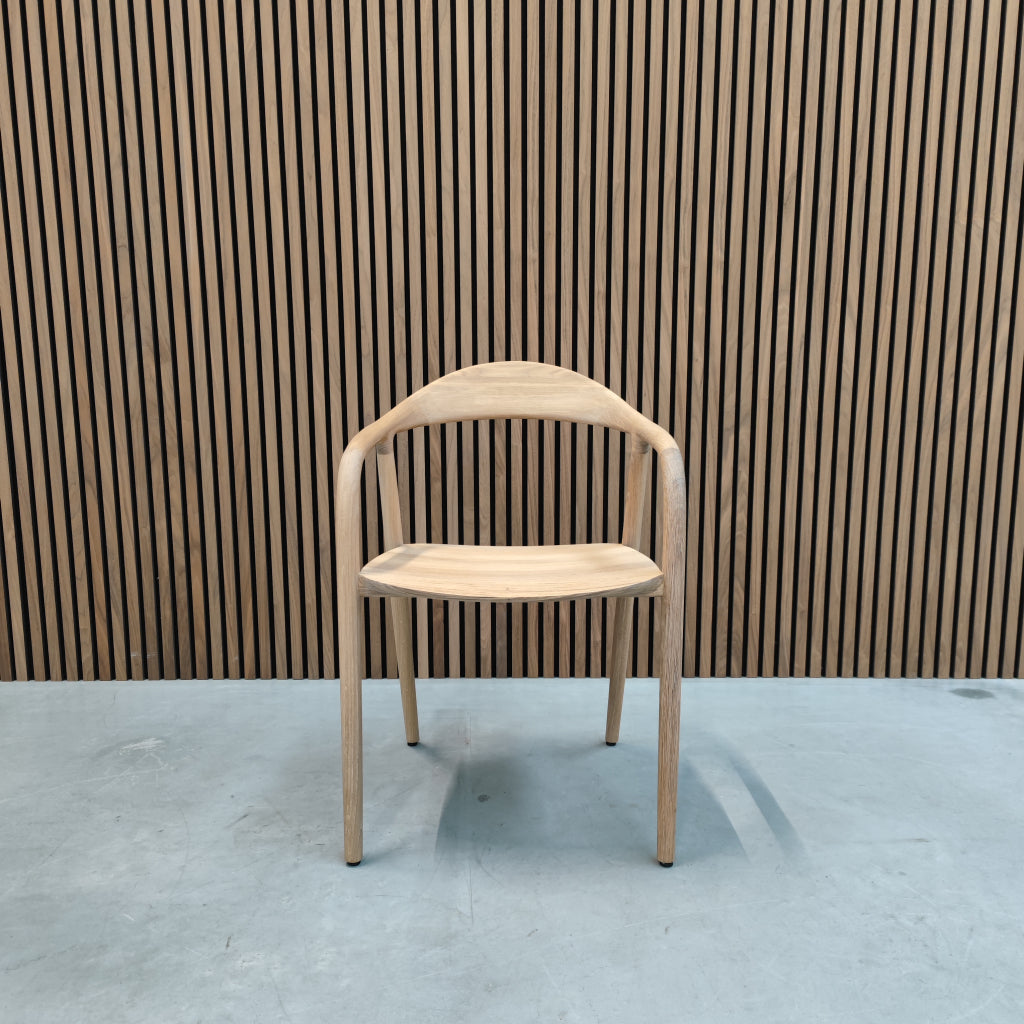 Artisan Neva dining chair oak