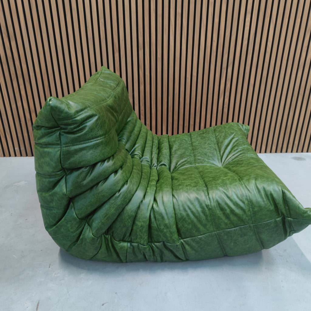 Ligne Roset Togo Fireside Chair 1-zits | Rustical Green Leer