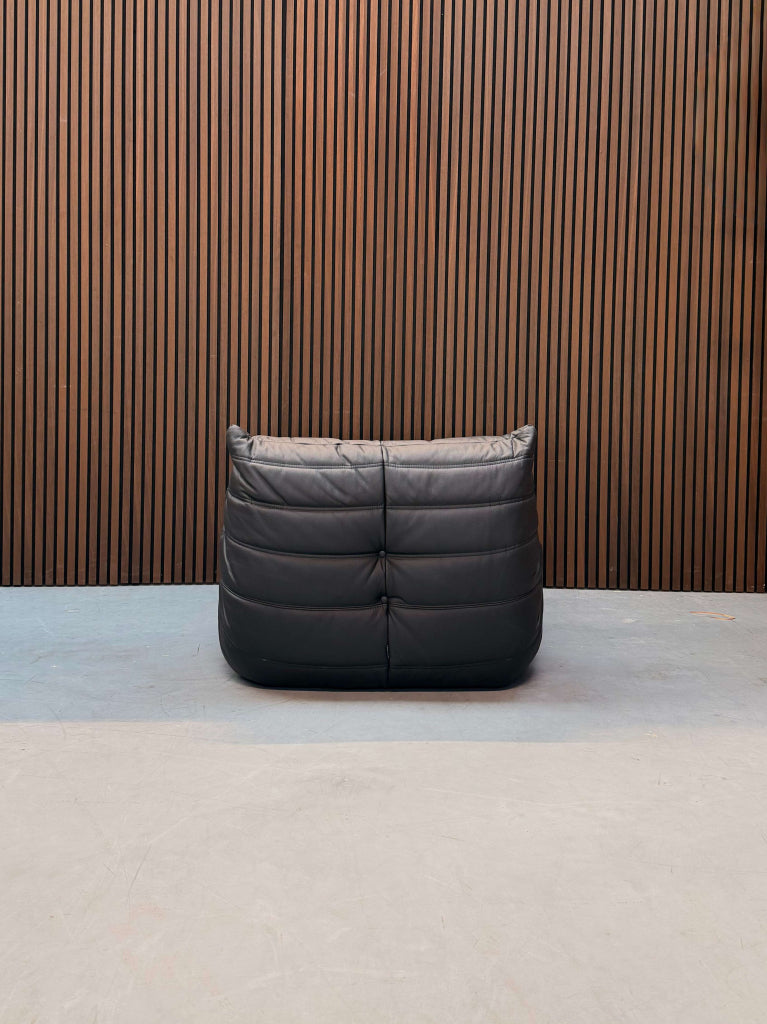 Ligne Roset Togo Fireside Chair 1-zits | Zwart Leder