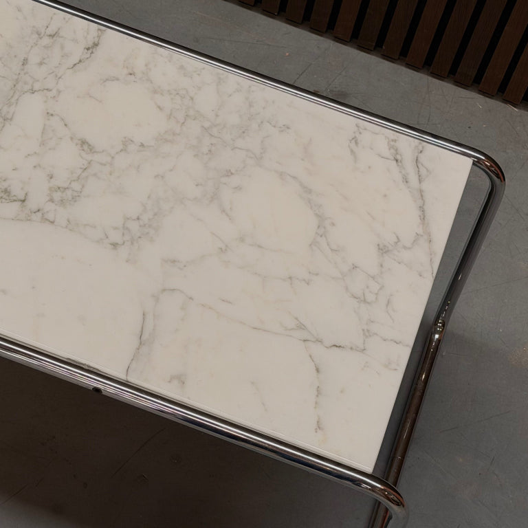 Knoll Laccio Coffee Table – White Marble