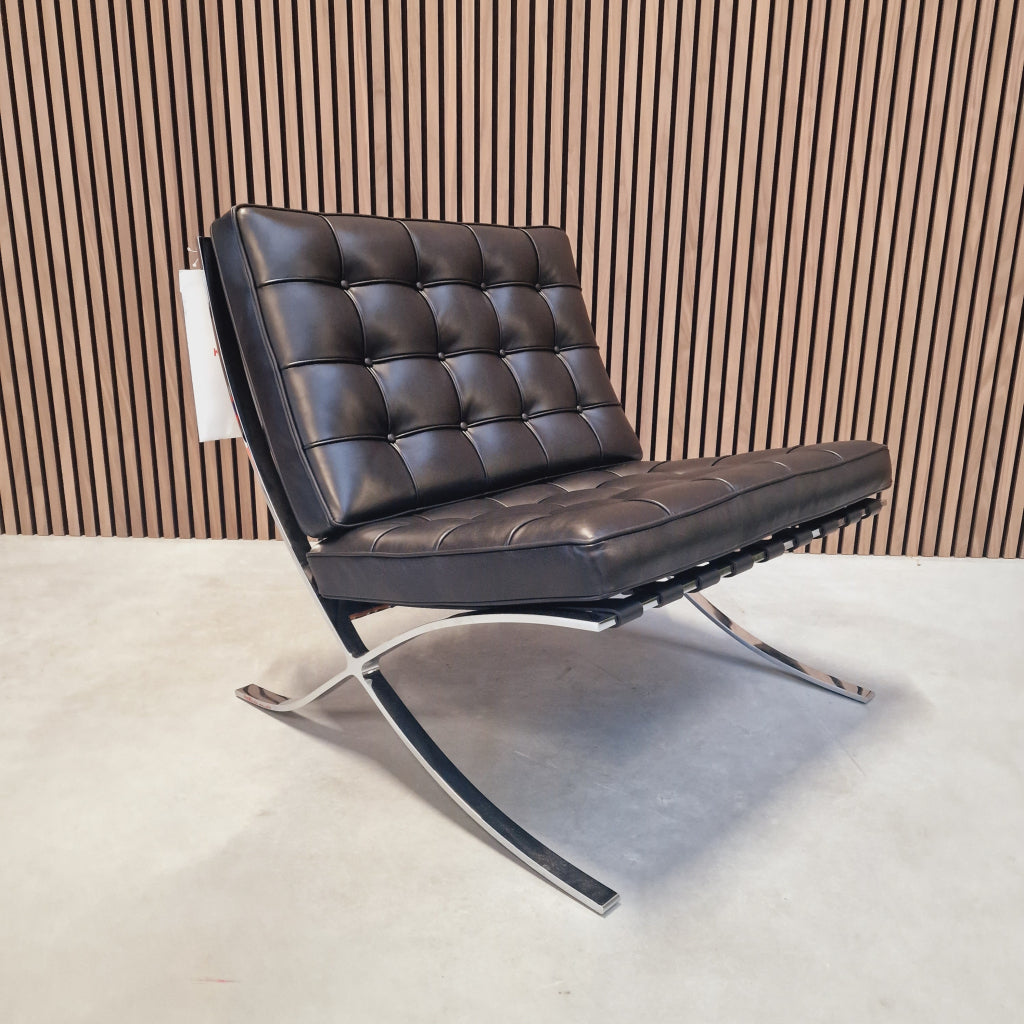 Knoll Barcelona Chair - Venezia Relax Nero