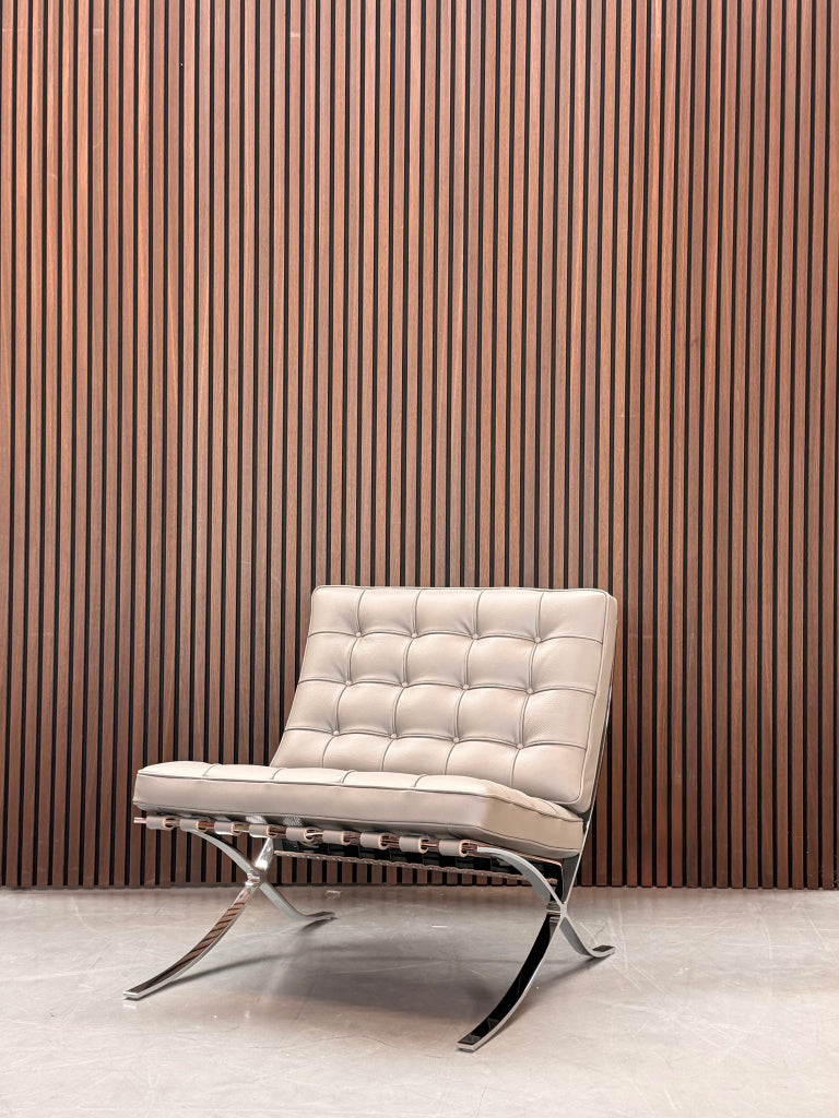 Knoll Barcelona chair - Volo Leather taupe