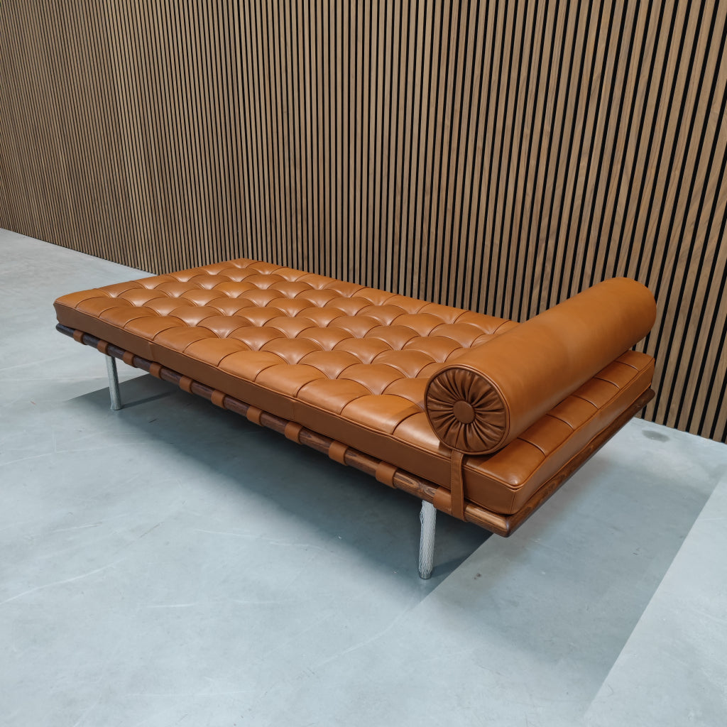 Knoll Barcelona Daybed - Venezia Relax Cognac