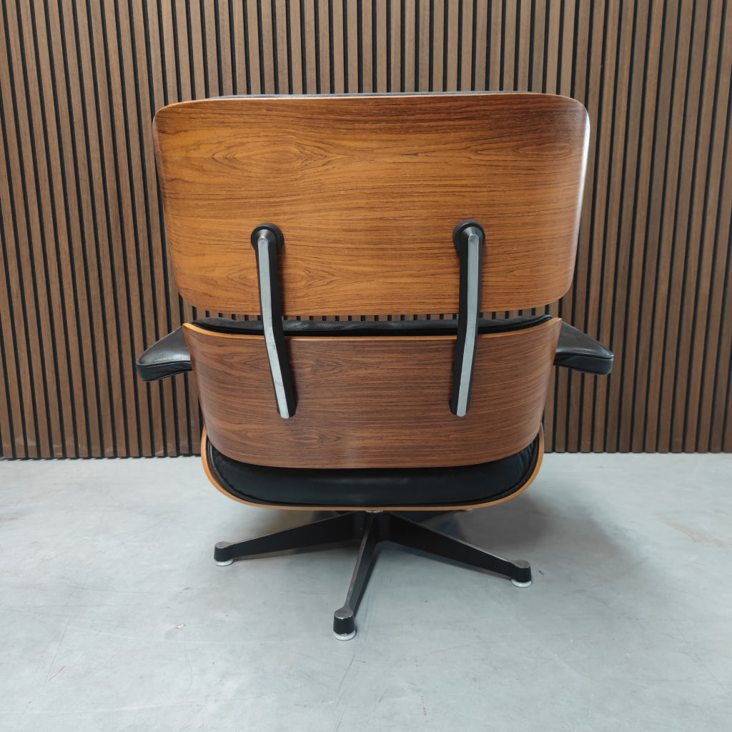 Vitra Eames Lounge chair