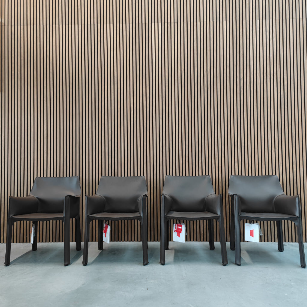 Cassina Cab 413