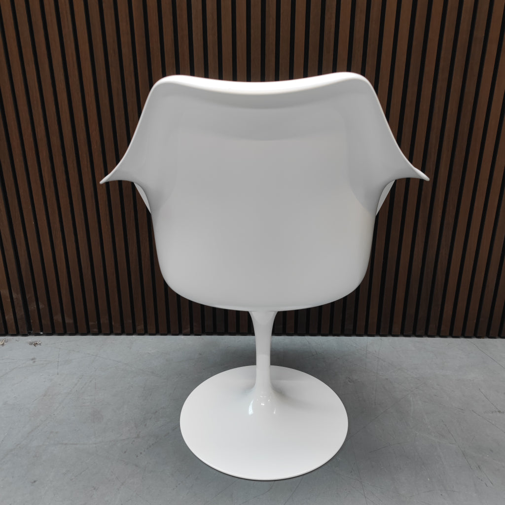 Knoll - Saarinen Tulip chairs