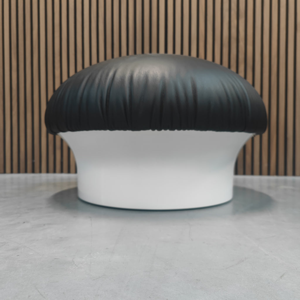 Longhi Elda chair ottoman