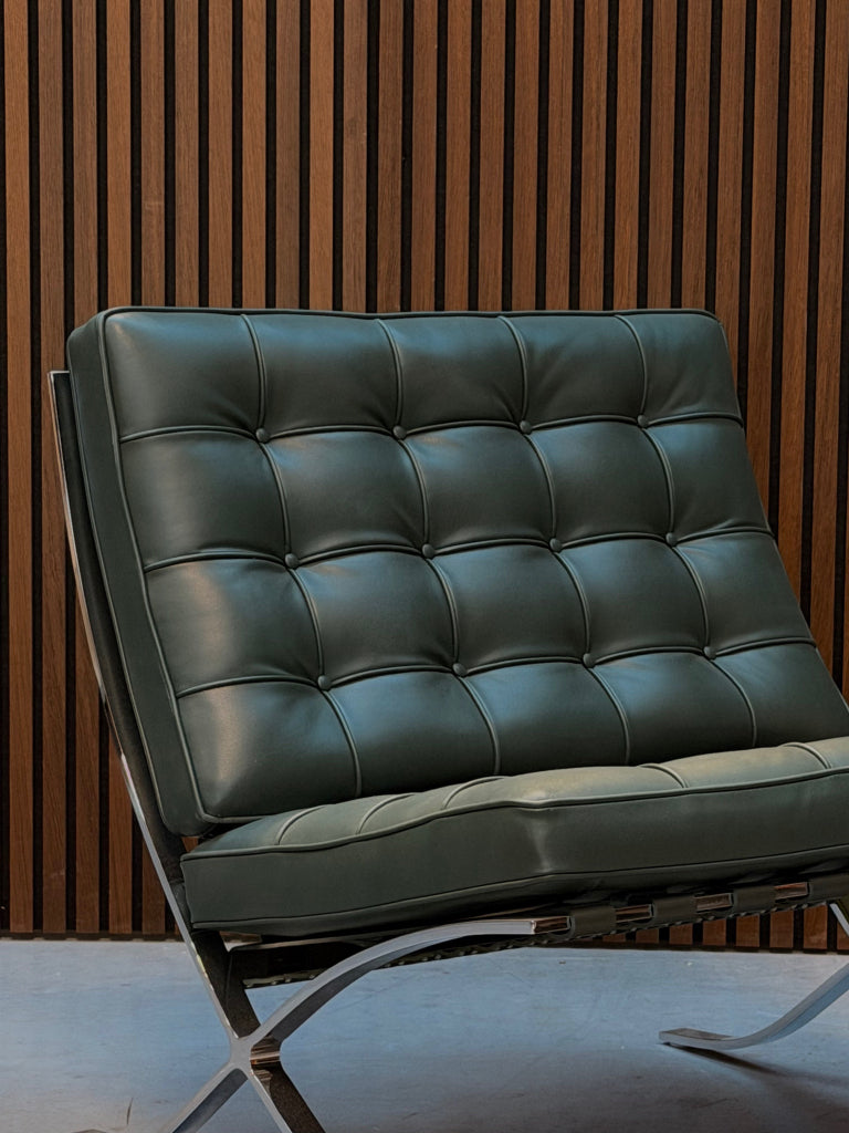Knoll Barcelona chair - Bauhaus green