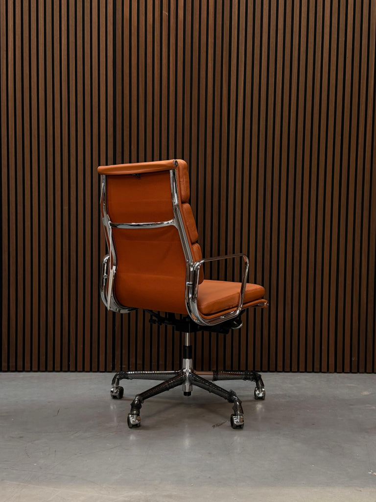 Vitra Soft Pad chair - EA 219