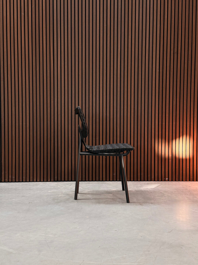 Classicon  Aërias Chair black