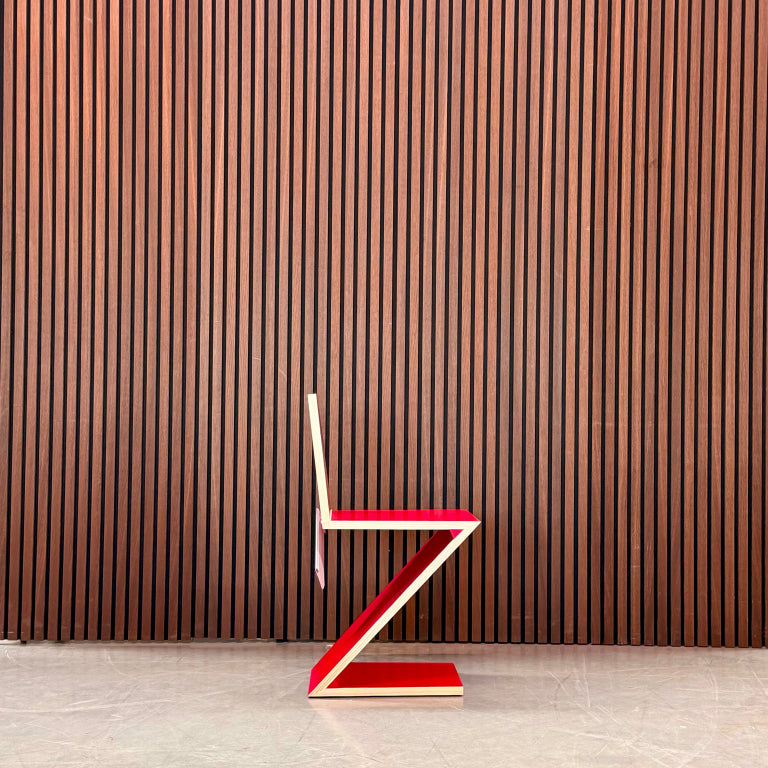 Cassina Zig Zag Chair – Red Solid Wood