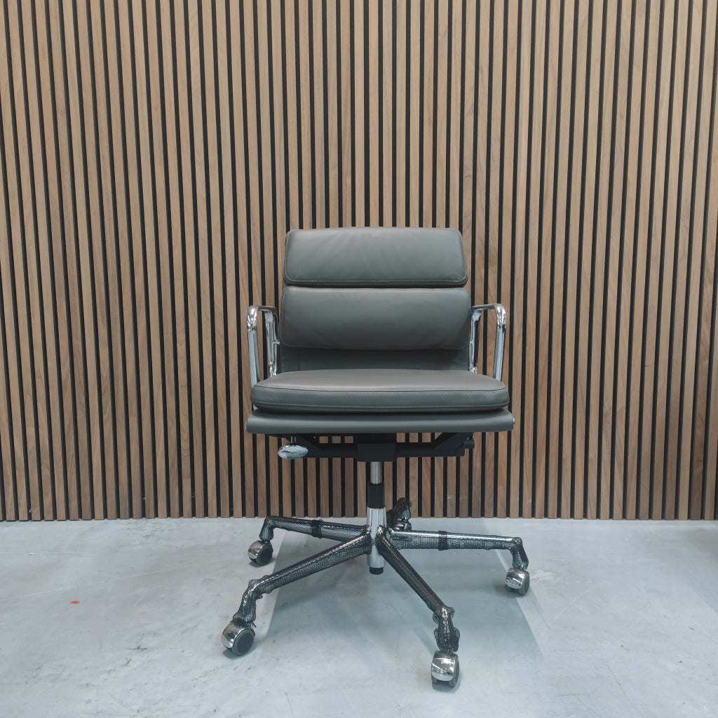 Vitra Eames 217 Bureaustoel (Nieuw!)