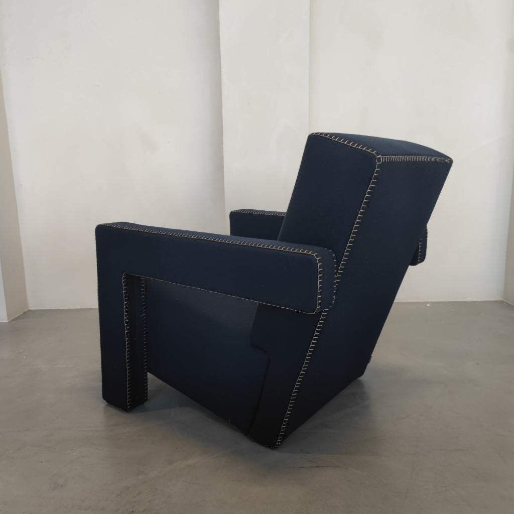 Cassina - Utrecht chair