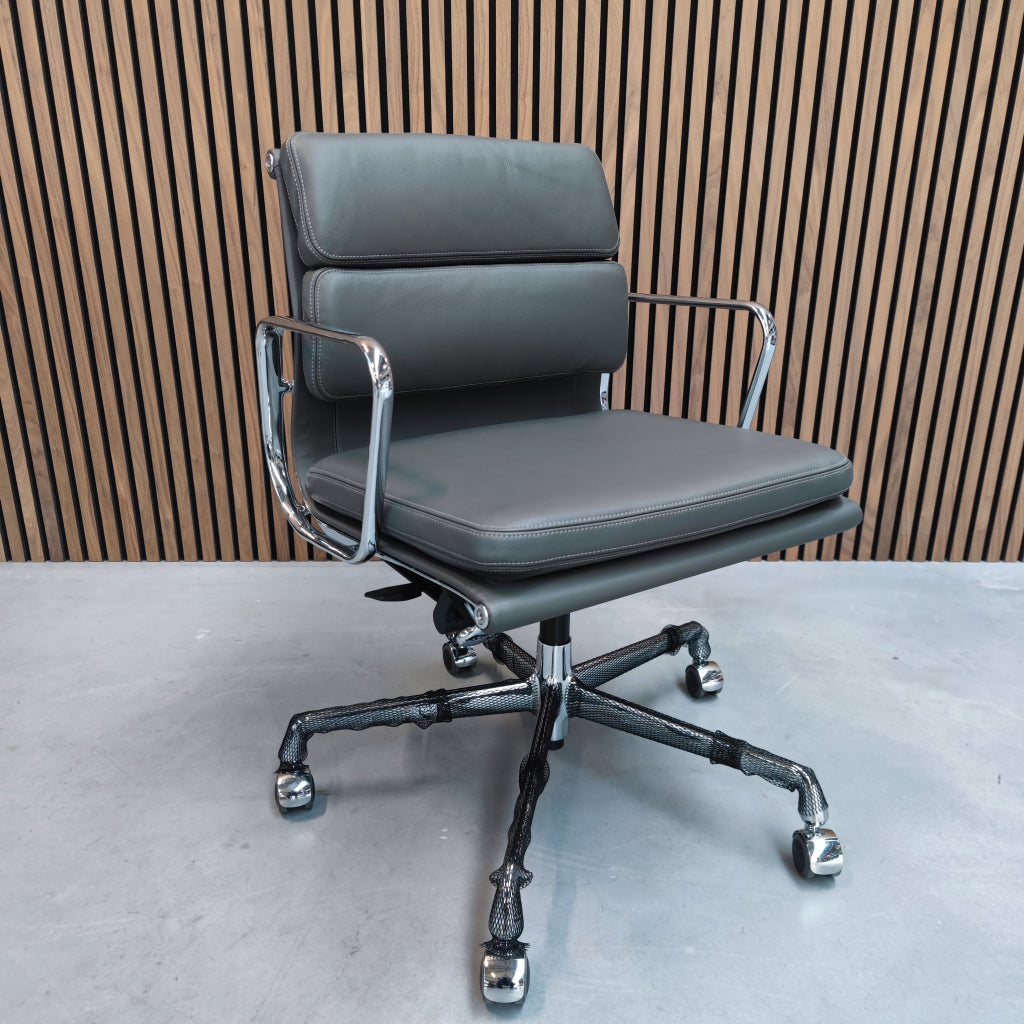 Vitra Eames EA 217 bureaustoel (nieuw)