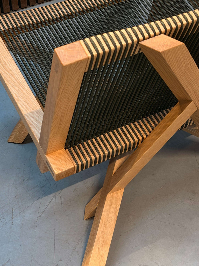 Classicon Volkshaus lounge chair