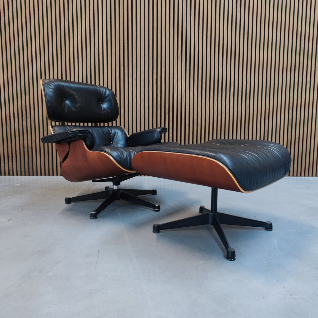 Vitra Eames lounge chair