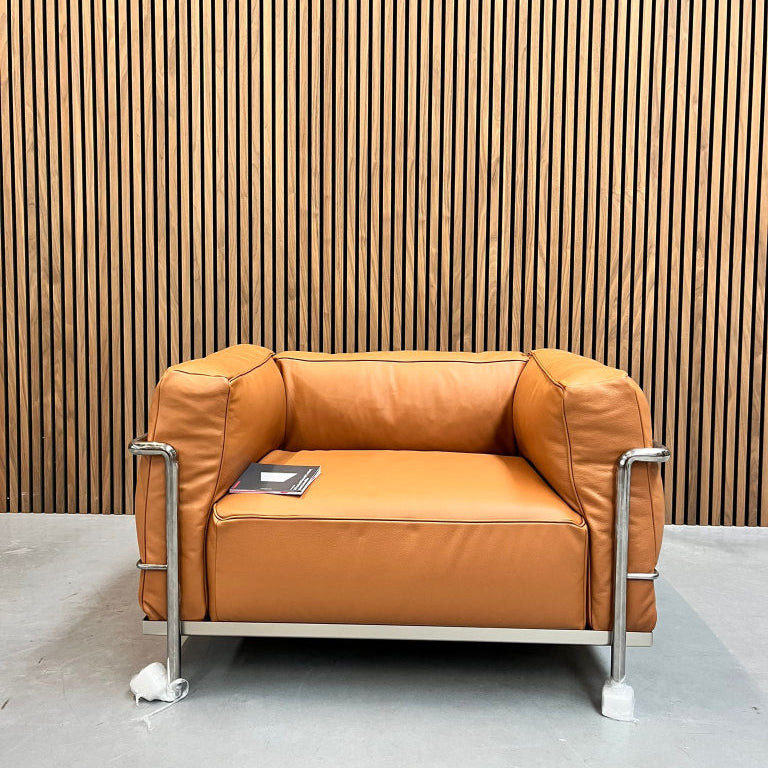 Cassina LC3 Armchair – Cognac Leather