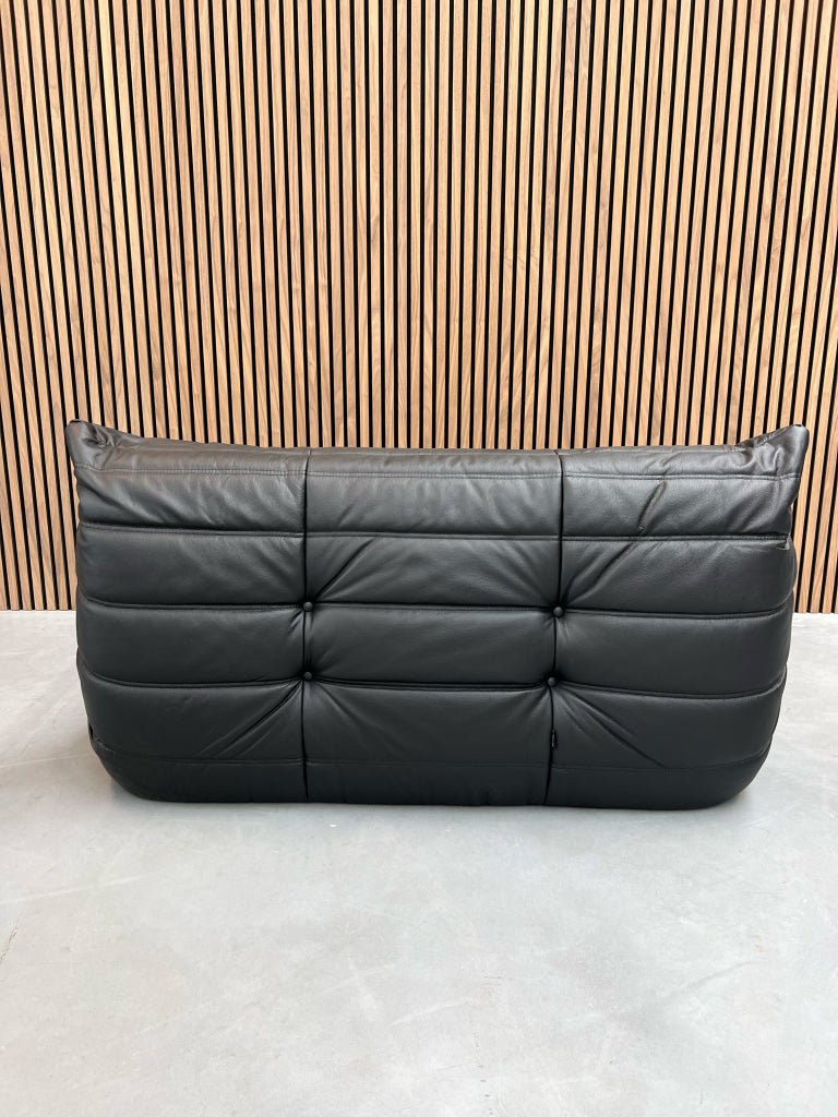 Ligne Roset Togo Small Settee 2-zits | Midnight Black