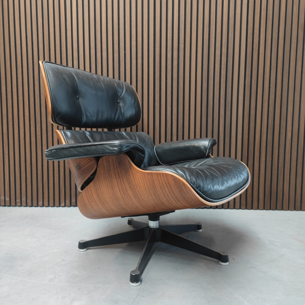 Vitra Eames Lounge chair