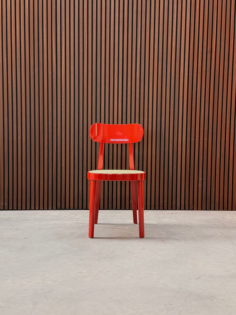 Thonet 118 - Hoogglans Red