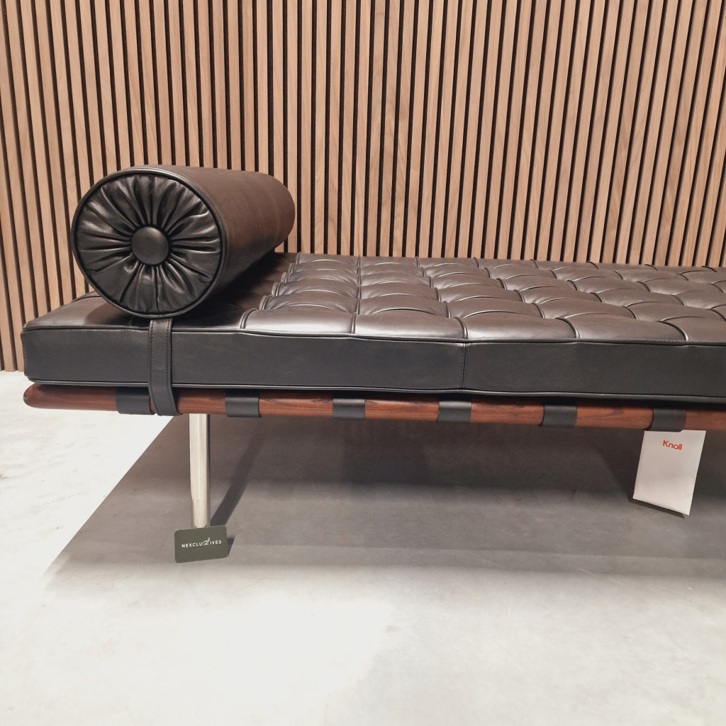 Knoll Barcelona Daybed - Volo Zwart