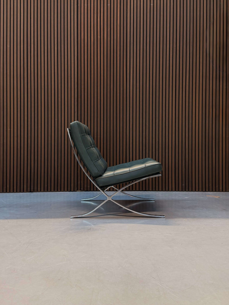 Knoll Barcelona Chair -  Bauhaus Green - Relax