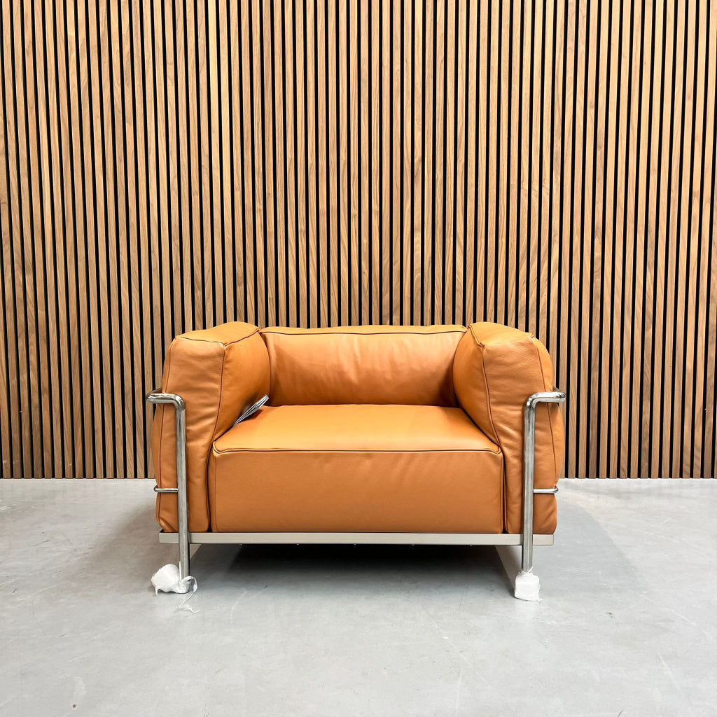 Cassina LC3 Armchair – Cognac Leather