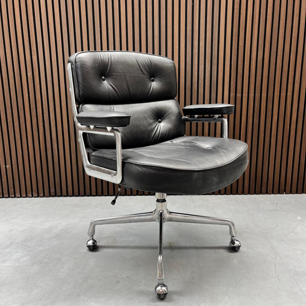 Vitra Eames Lobby chair - Vintage - Nero leder