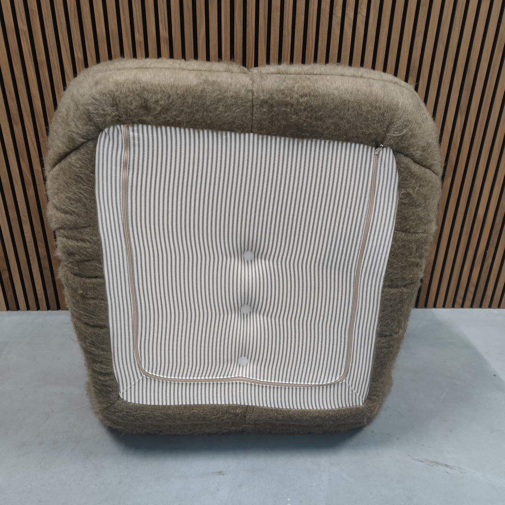 Ligne Roset Togo Fireside Chair 1-zits | Kieffer Feral Terra