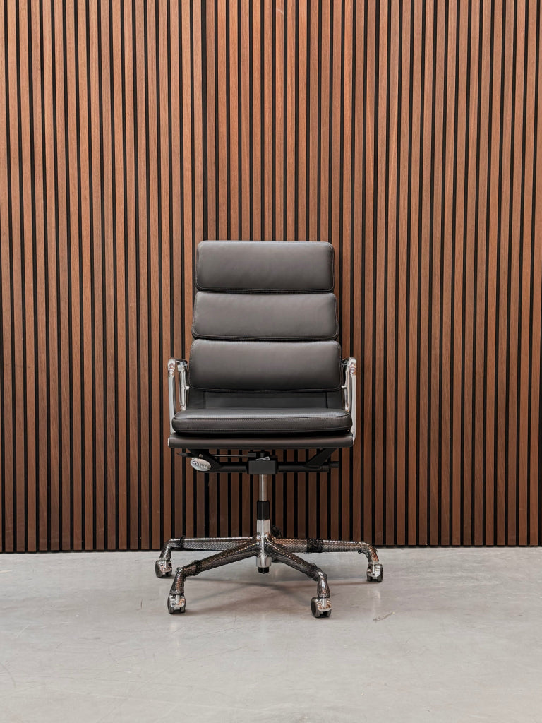 Vitra Soft Pad chair - EA219