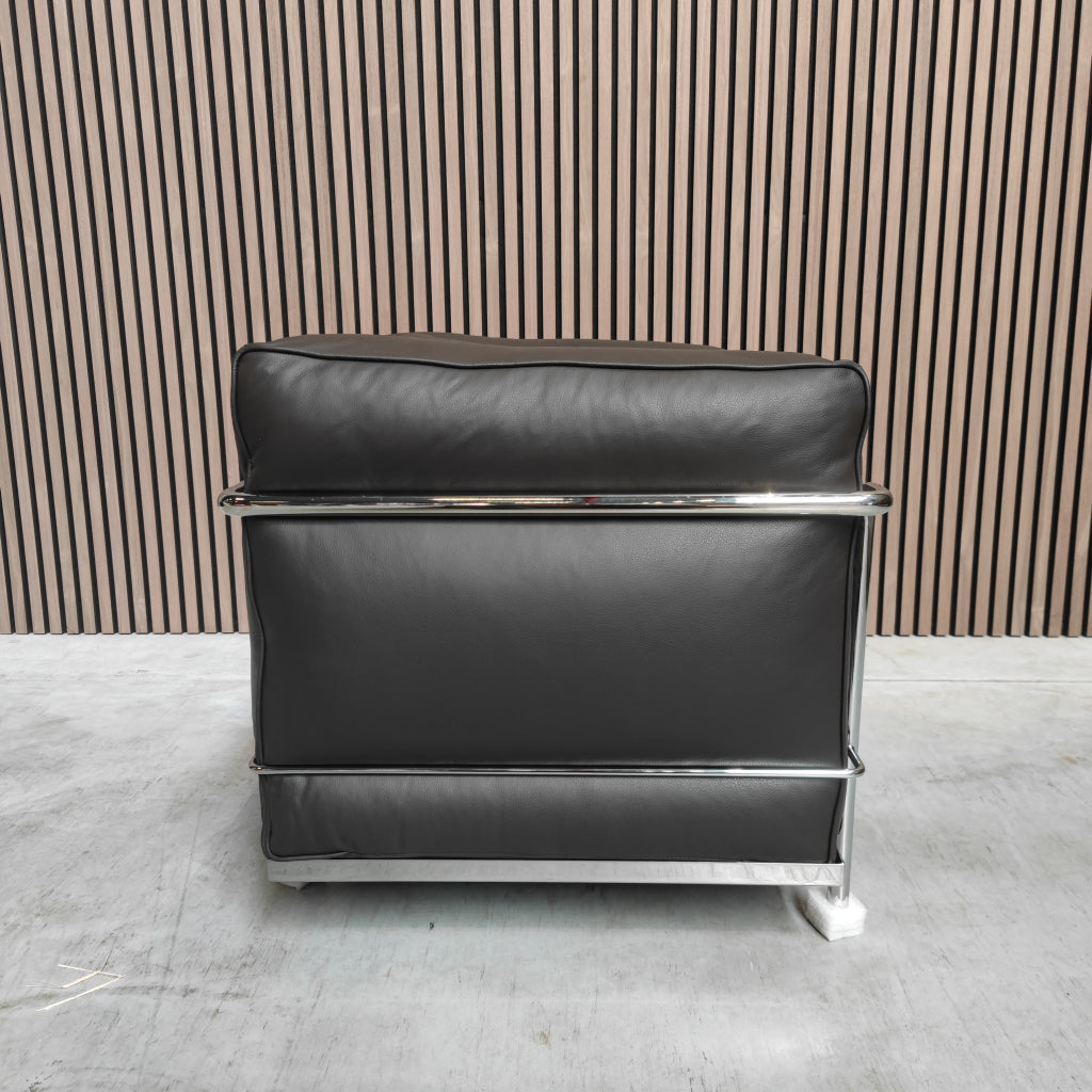 Cassina LC2 Fauteuil in Zwart Leder