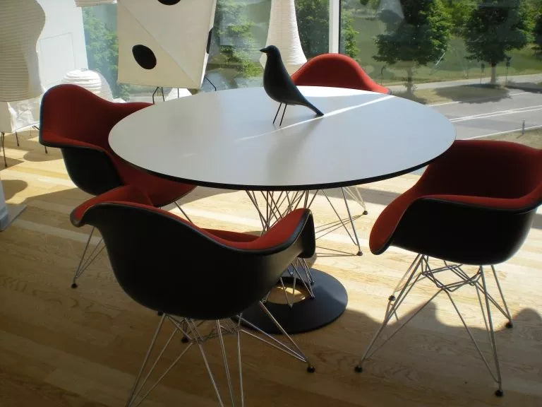 Vitra Noguchi Dining Table tafel large 121