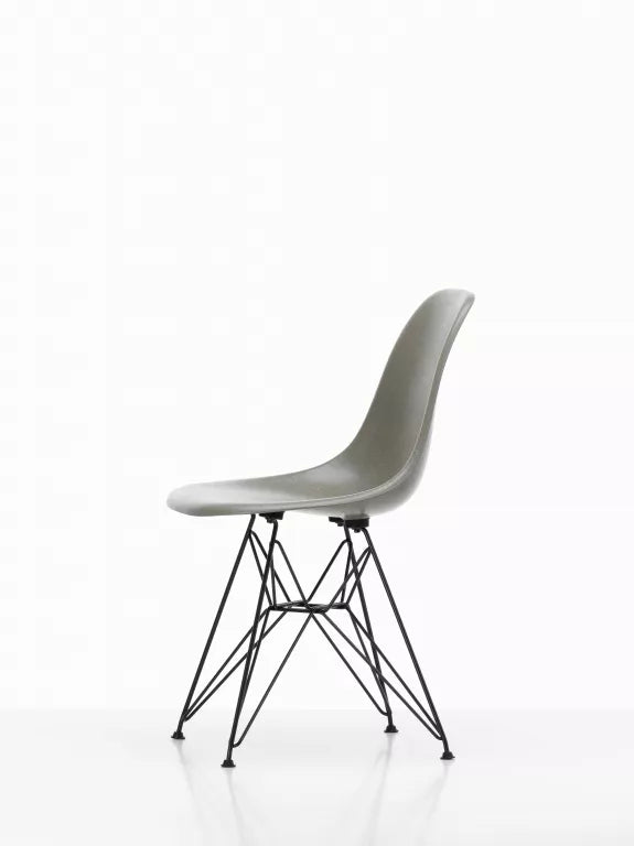 Vitra Eames DSR Fiberglass stoel chroom onderstel