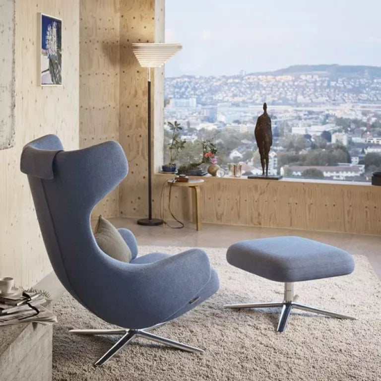 Vitra Grand Repos lounge chair