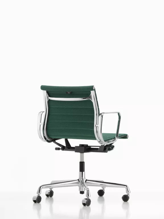 Vitra Aluminium Chair EA 118 bureaustoel chroom Track 21