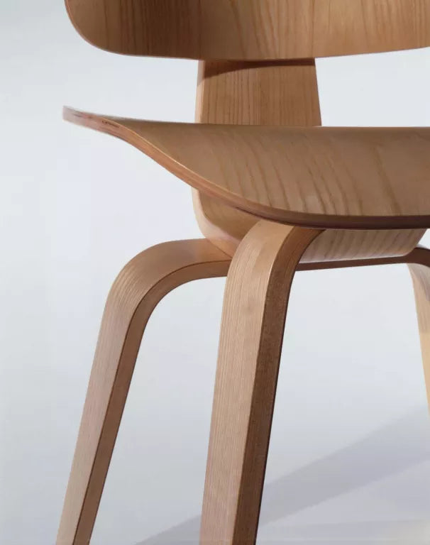 Vitra DCW stoel