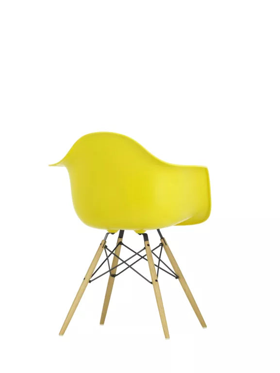 Vitra Eames DAW chair ash base